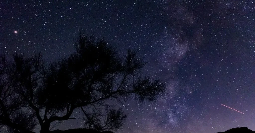 Landscape Drawing Ideas: Tips and Inspiration for Beginners 2024 8 Night sky as Landscape Drawing Ideas