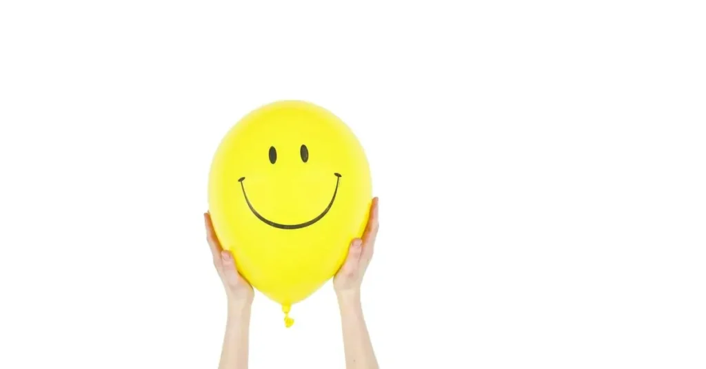 Birthday Drawing Ideas: Draw Your Way to a Memorable Celebration 2025 6 a balloon as a Birthday Drawing Idea