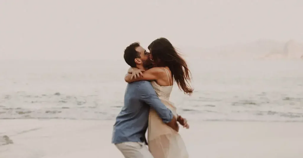 100 Couple Drawing Ideas: Heartfelt Inspirations to Draw 2024 15 a couple dancing at the beach as couple drawing ideas