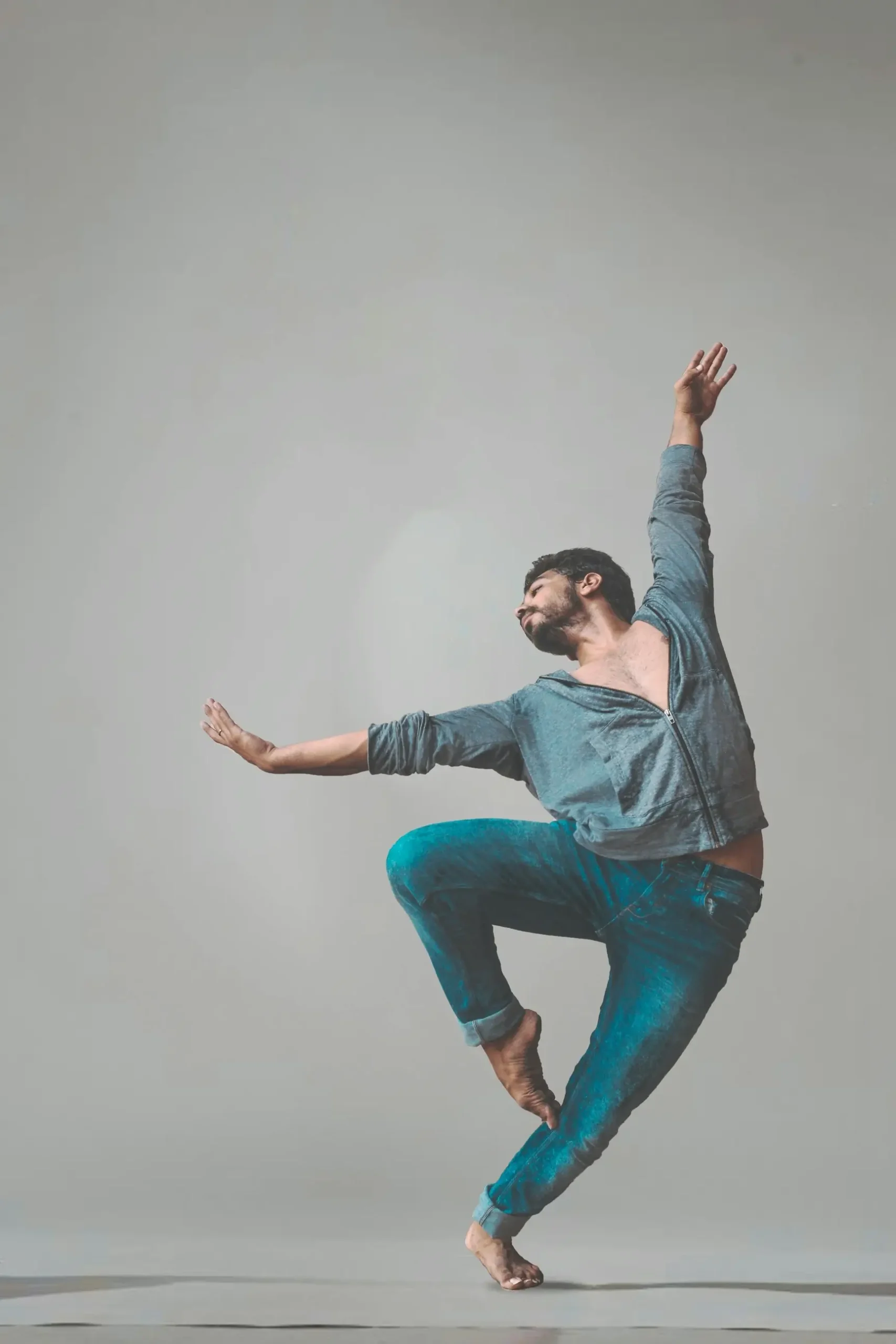 Dancer Drawing Reference: Dance With Ease To Your Next Best Dance Drawing 2024 96 pexels yogendras31 1701194 scaled