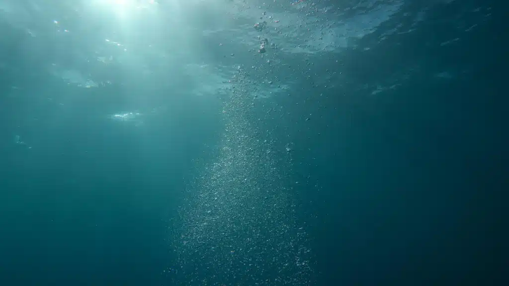 Dive Deep: 111 Stunning Water Drawing References for Creative Souls! 19 Water Drawing References