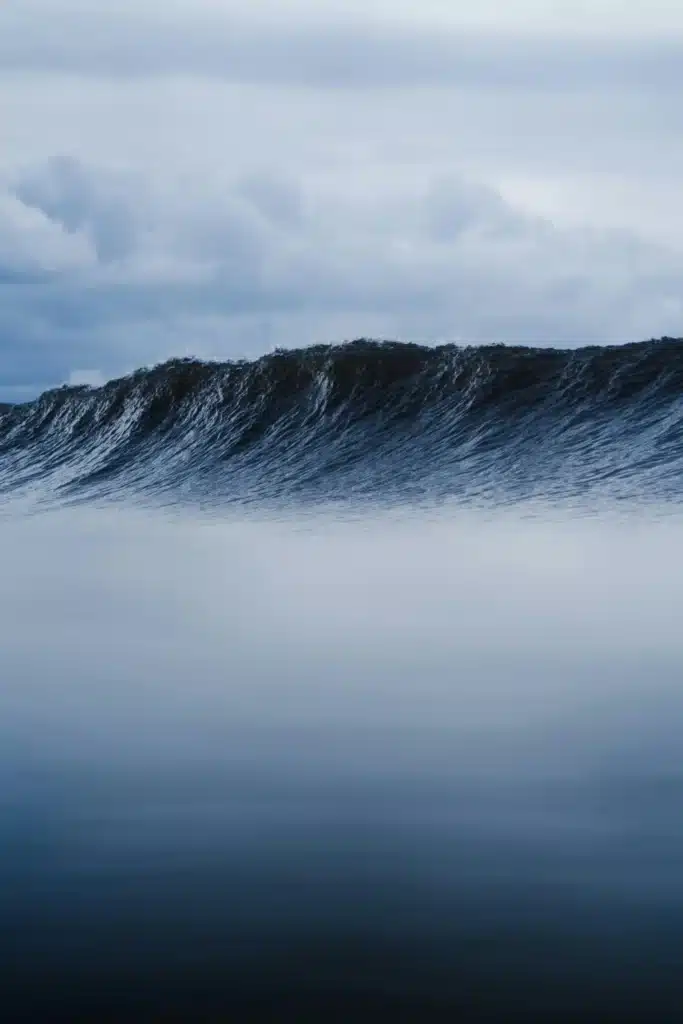 Dive Deep: 111 Stunning Water Drawing References for Creative Souls! 112 Water Drawing References