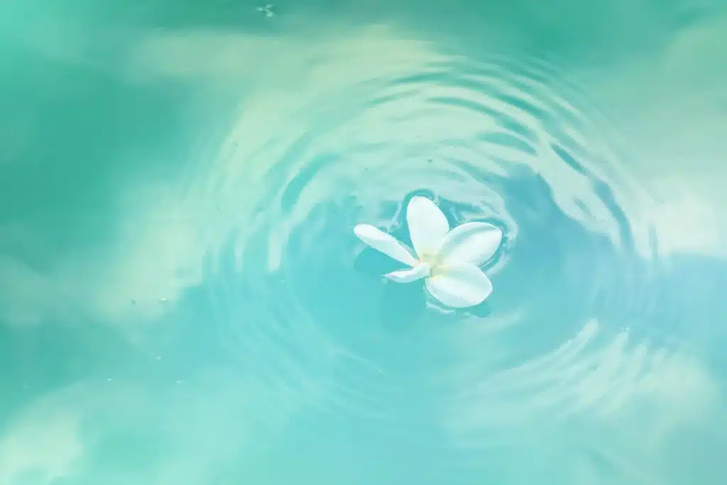 Dive Deep: 111 Stunning Water Drawing References for Creative Souls! 17 Water Drawing References