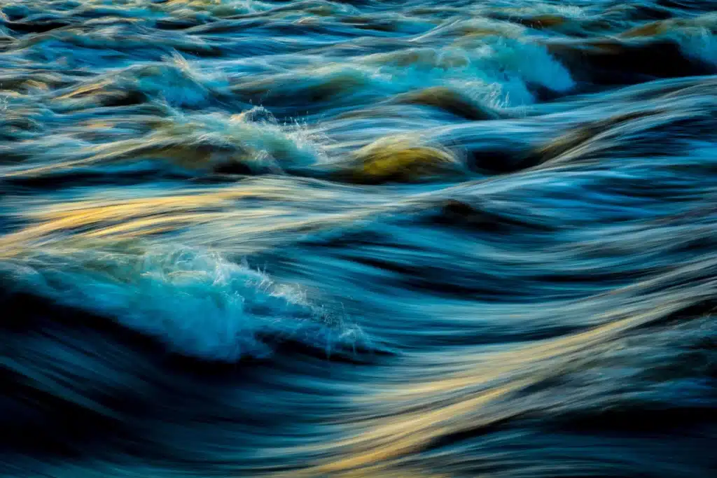 Dive Deep: 111 Stunning Water Drawing References for Creative Souls! 43 Water Drawing References